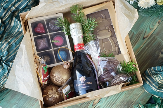 Бокс "Сладости для радости!"